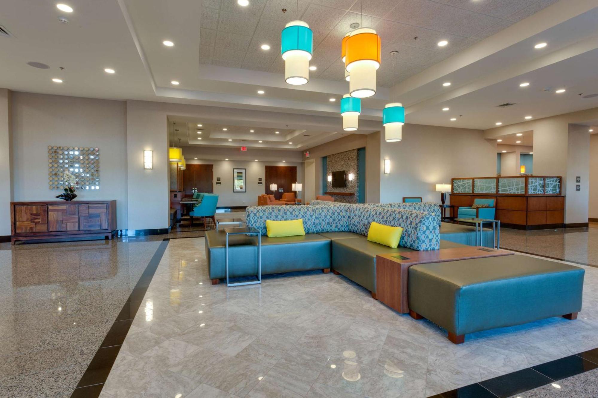 Drury Inn & Suites Ґейнсвілл Екстер'єр фото