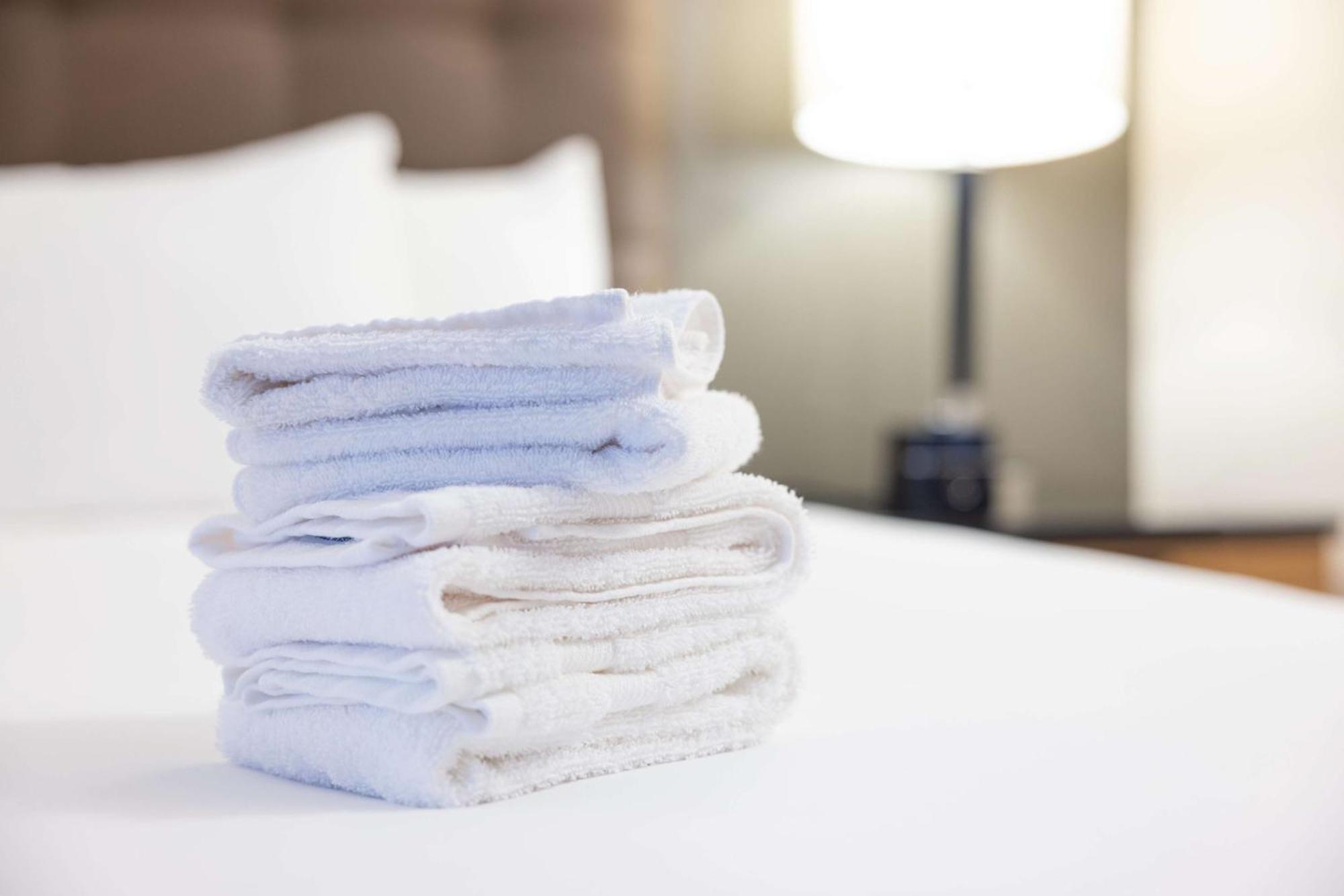Drury Inn & Suites Ґейнсвілл Екстер'єр фото